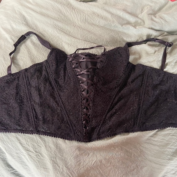 Felina Lingerie Size 36C - Picture 9 of 10